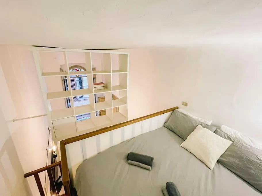 Ponte Vecchio Elegante Domus Apartment Florence Italy