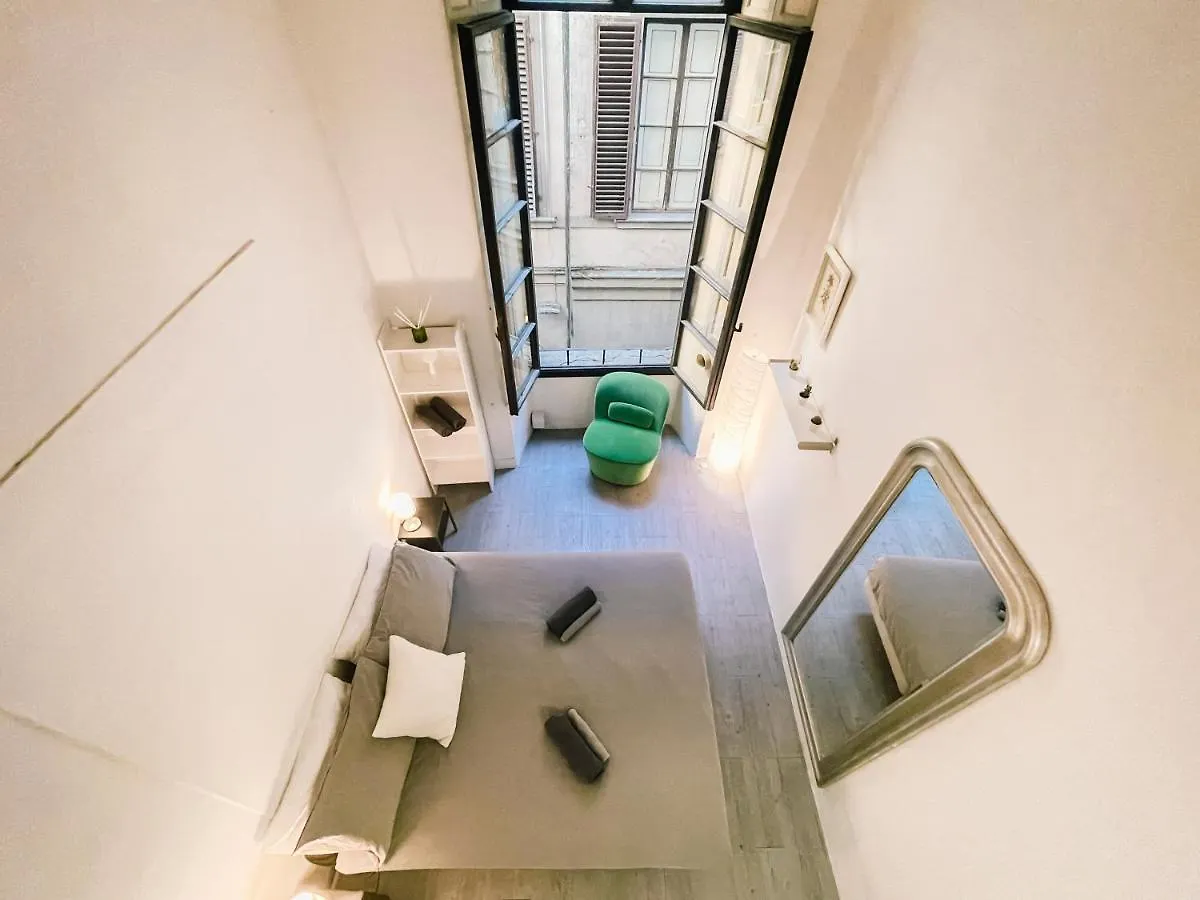 Ponte Vecchio Elegante Domus Apartment Florence
