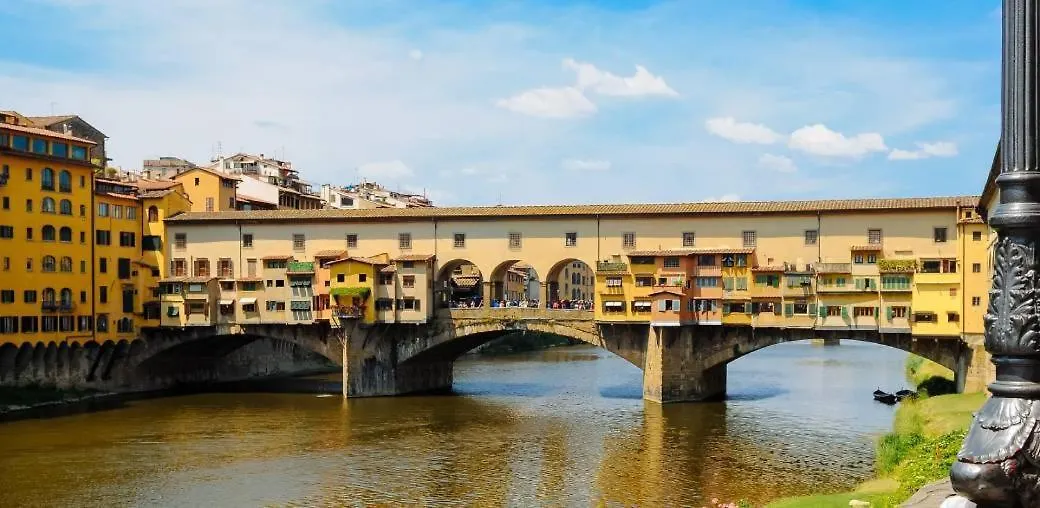 Ponte Vecchio Elegante Domus Apartment Florence